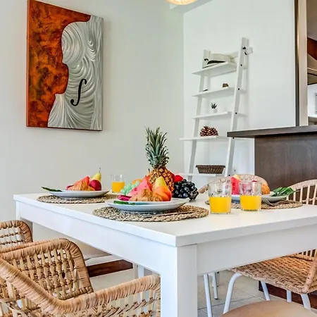 Sea Paradise View 115 公寓 *